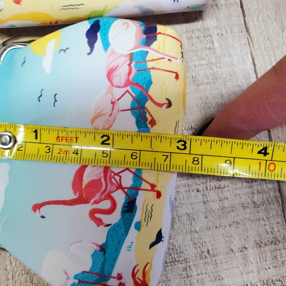 Flamingo Beach Coin Purse - Picture 5 of 5